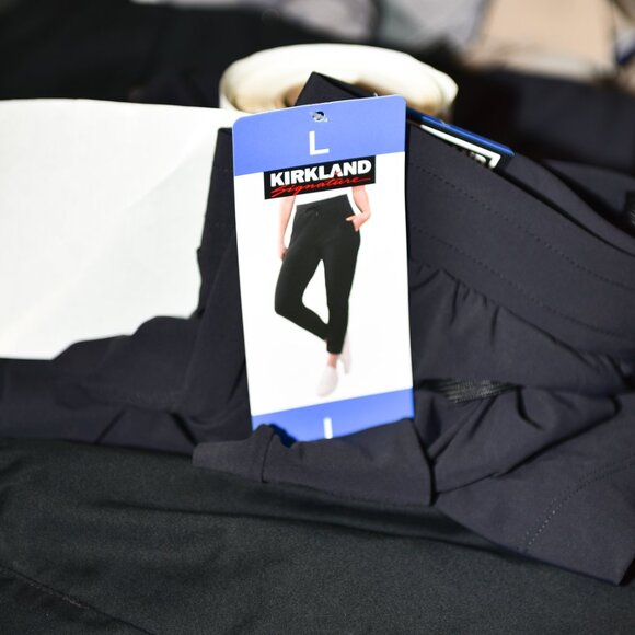 Kirkland‎ Signature Ladies’ Active Stretch Pant - Picture 1 of 5